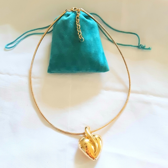 Vintage Jewelry - 14K Gold over Sterling silver Heart Pendant And Necklace 18" inches